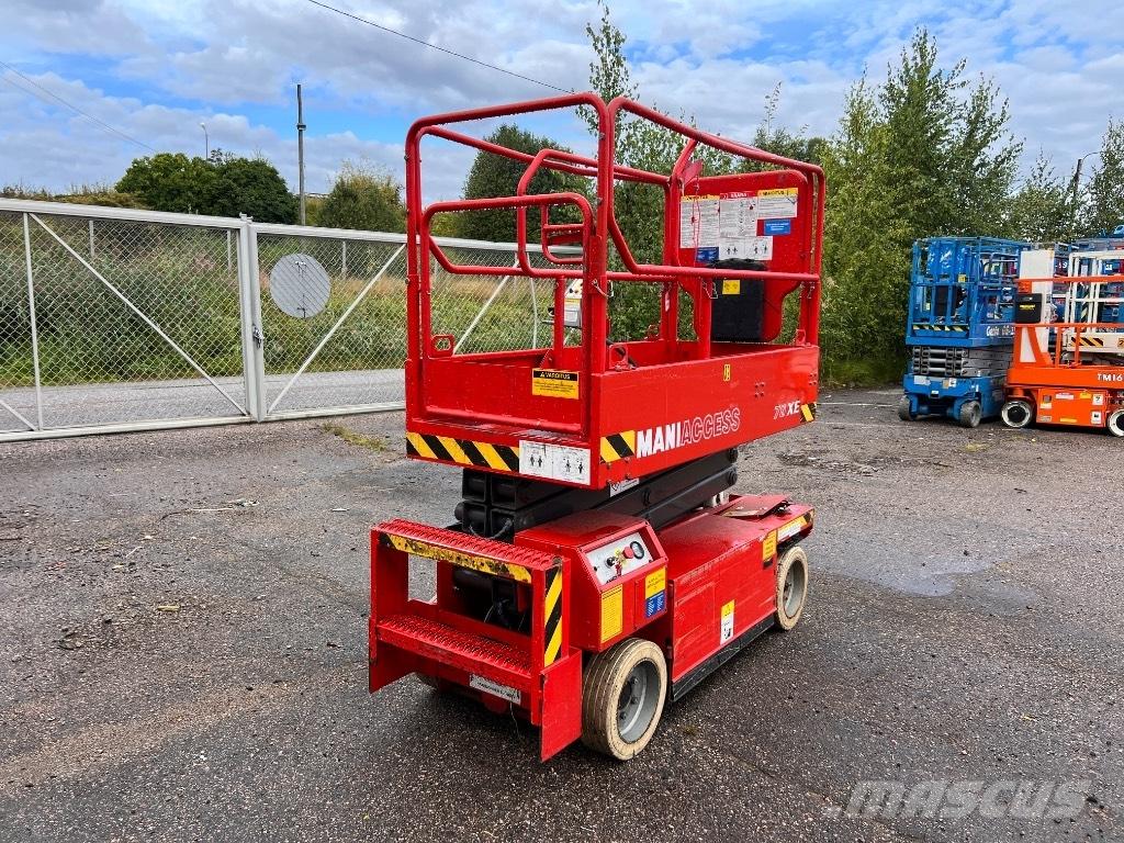 Manitou 78 XE Ανυψωτήρες ψαλιδωτής άρθρωσης