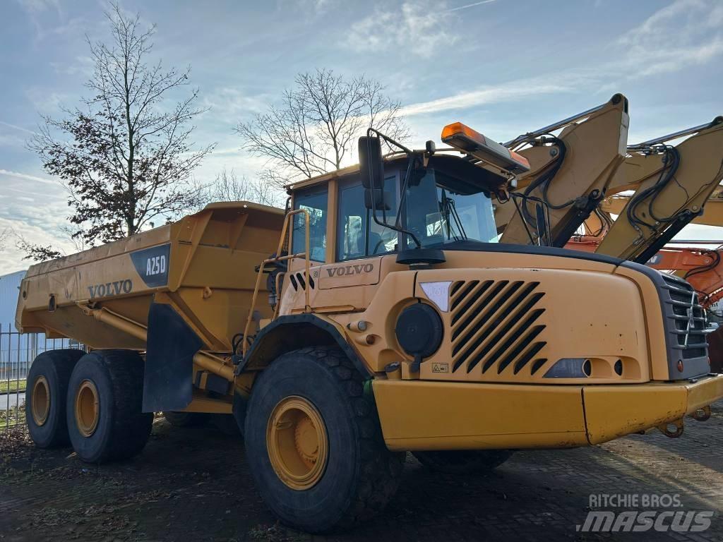 Volvo A 25 D Σπαστό Dump Truck ADT
