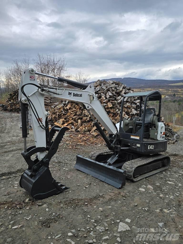 Bobcat E 42 Εκσκαφάκι (διαβολάκι) < 7t