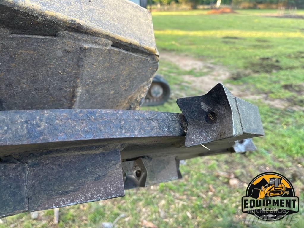 CAT 306 CR Εκσκαφείς με ερπύστριες
