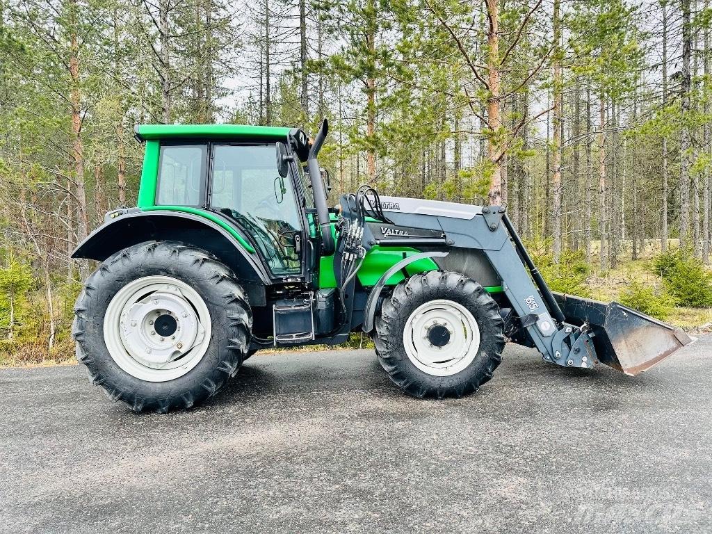 Valtra T 131 Τρακτέρ