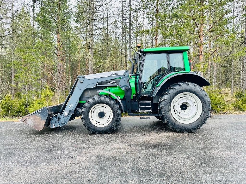 Valtra T 131 Τρακτέρ