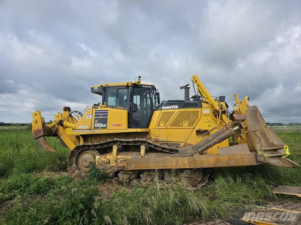 Komatsu D155AX-8 Μπουλντόζες με ερπύστριες
