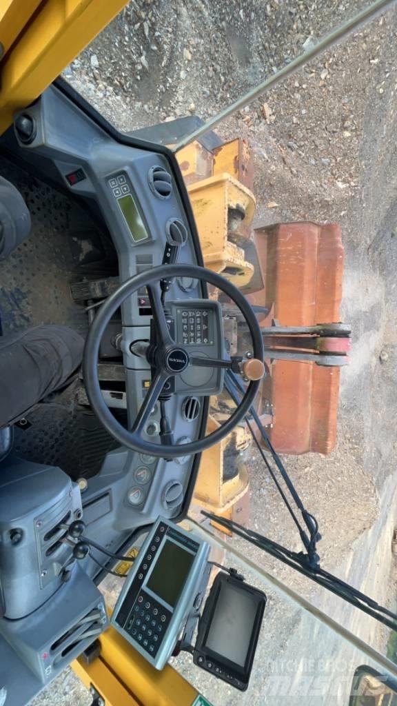 Volvo L 180 C Φορτωτές με λάστιχα (Τροχοφόροι)