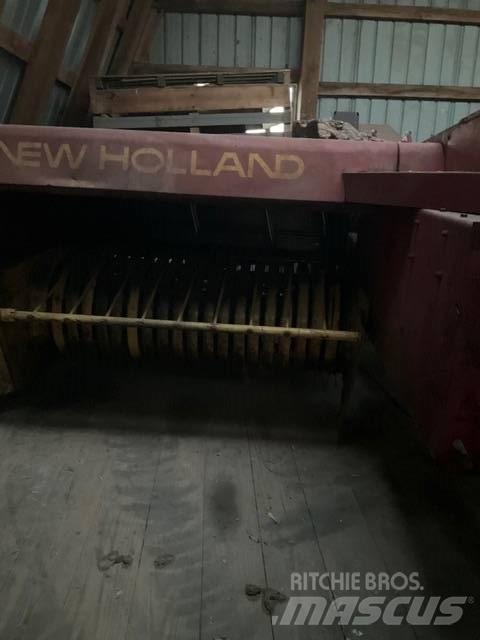 New Holland Hayliner Πρέσες τετράγωνων δεμάτων