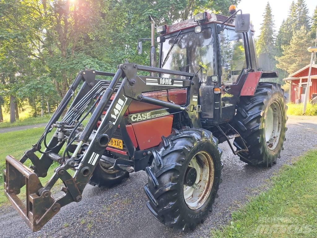 Case IH 845 XL Τρακτέρ