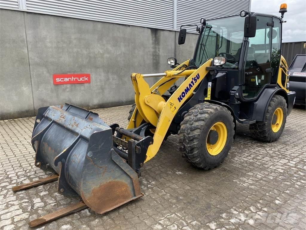 Komatsu WA70M-8EO Φορτωτές πολλαπλών χρήσεων