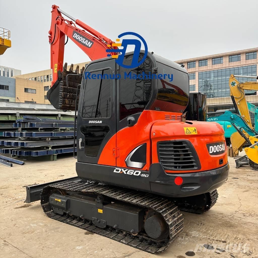 Doosan DX 60 Εκσκαφάκι (διαβολάκι) < 7t