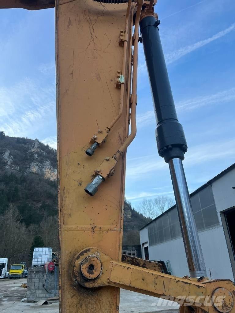 CASE CX 250 D Εκσκαφείς με ερπύστριες