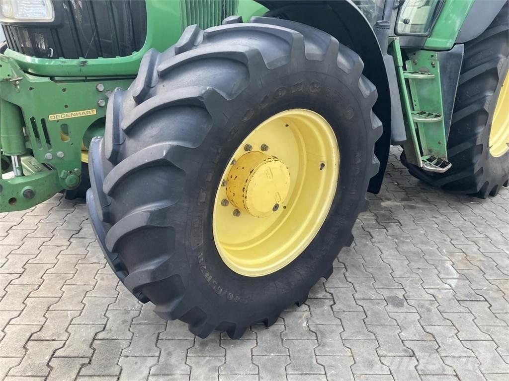 John Deere 6820 Τρακτέρ