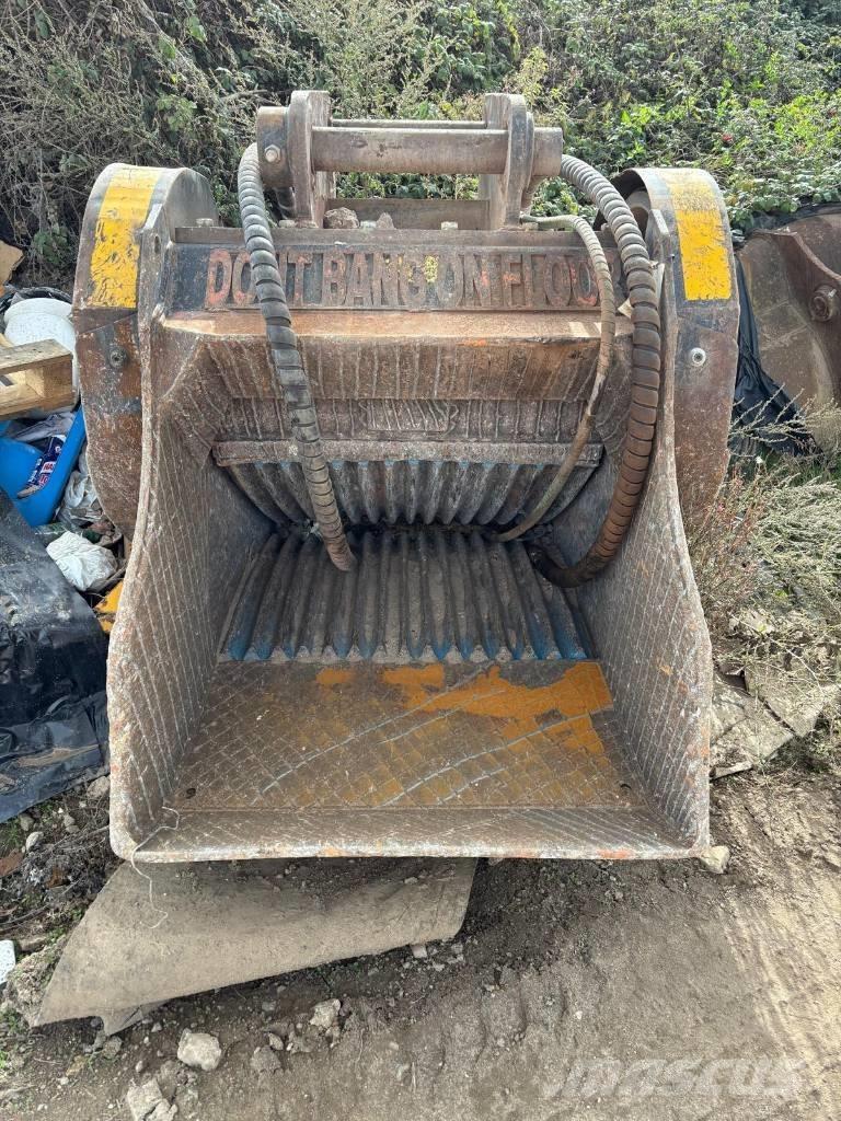 MB Crusher BF 80.3 Σπαστήρες