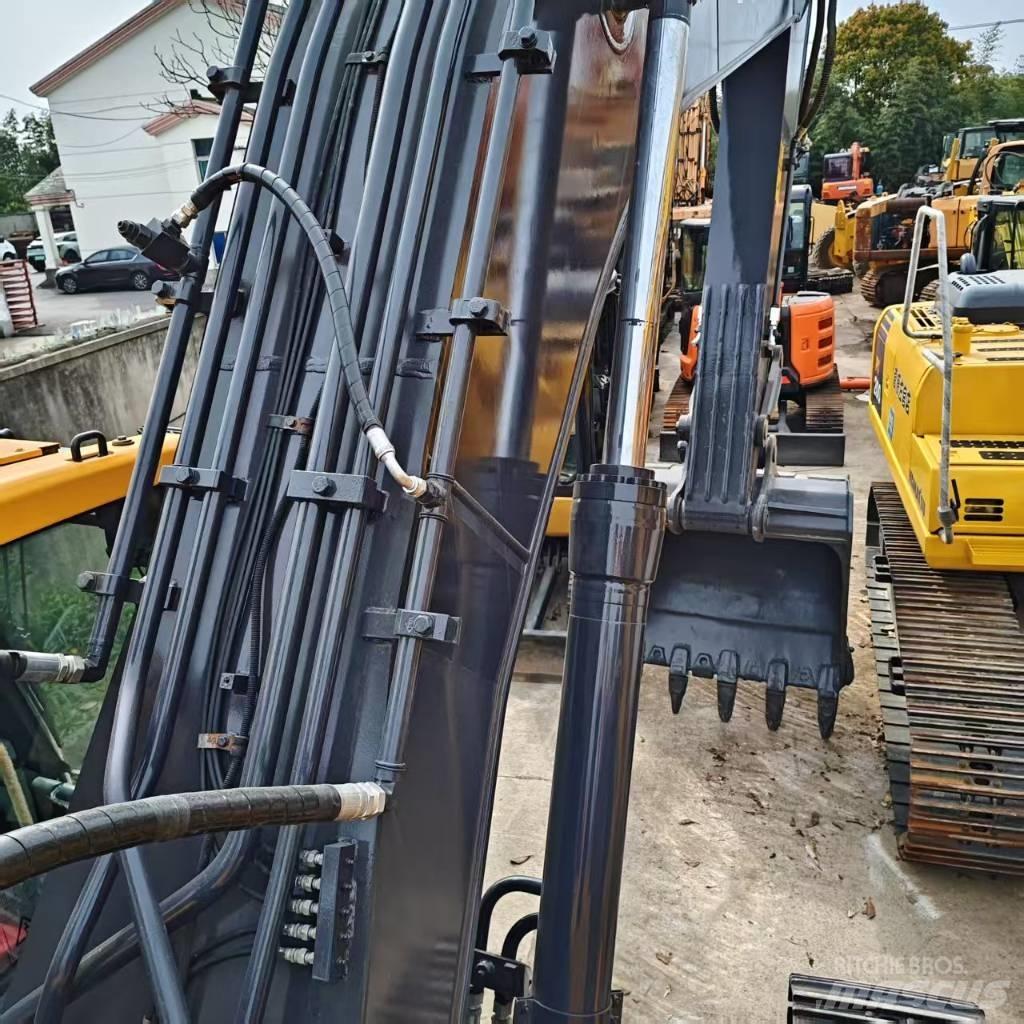Volvo 250DL Εκσκαφείς με ερπύστριες