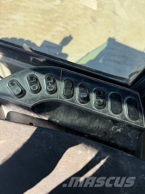 Komatsu WA 470-7 Φορτωτές με λάστιχα (Τροχοφόροι)