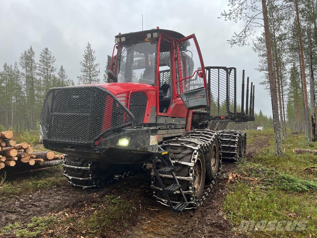 Komatsu 875 Μεταφορείς ξυλείας