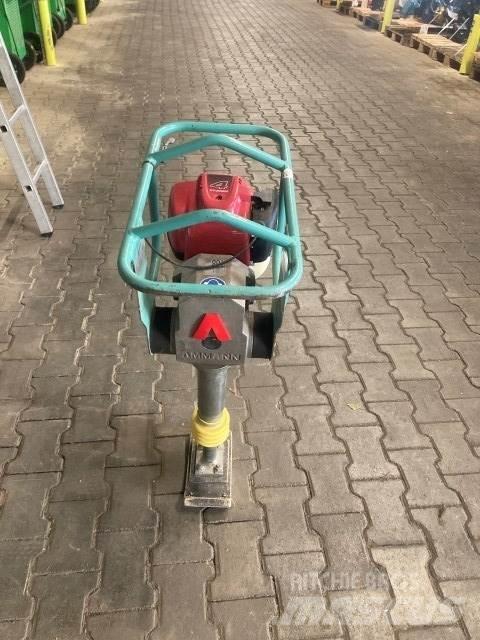 Ammann ATR30 Επίπεδοι κόπανοι