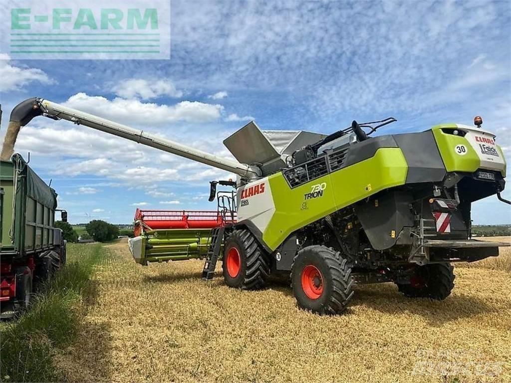 CLAAS trion 730 Θεριζοαλωνιστικές μηχανές