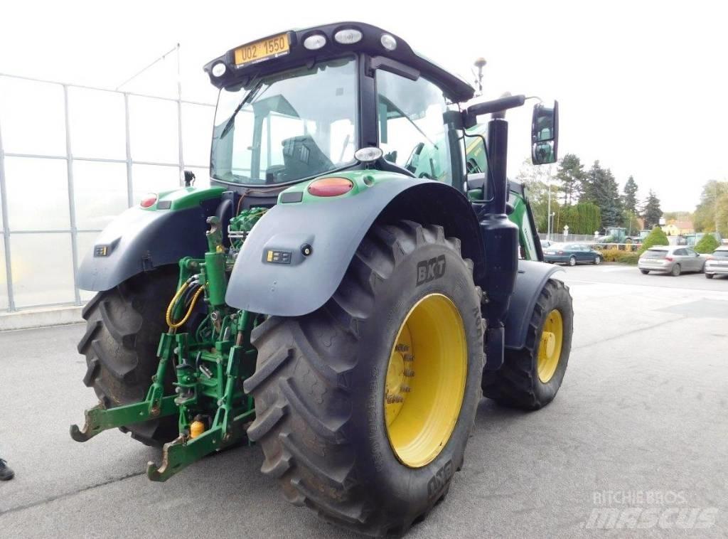 John Deere 6215 R Τρακτέρ