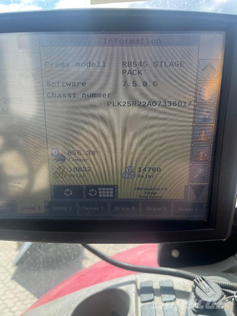 Case IH RB 545 Πρέσες κυλινδρικών δεμάτων