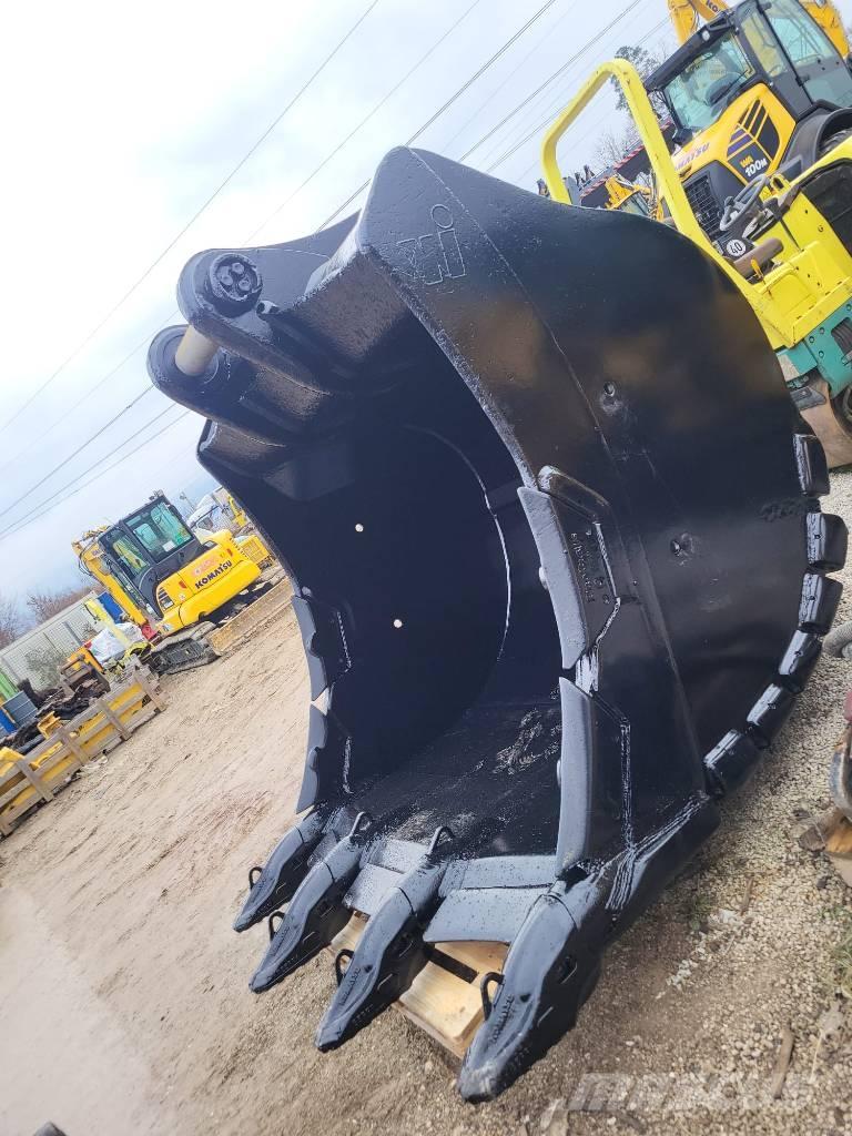Komatsu Winkelbauer Εκσκαφείς