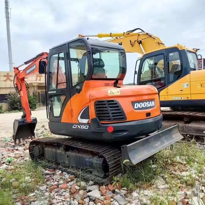Doosan DX 60 Εκσκαφάκι (διαβολάκι) < 7t