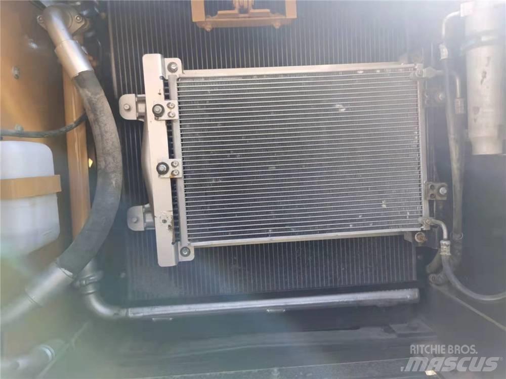 Sany SY 215 C Εκσκαφείς με ερπύστριες