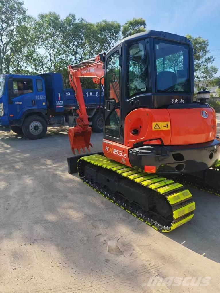 Kubota 163-5 Εκσκαφείς με ερπύστριες