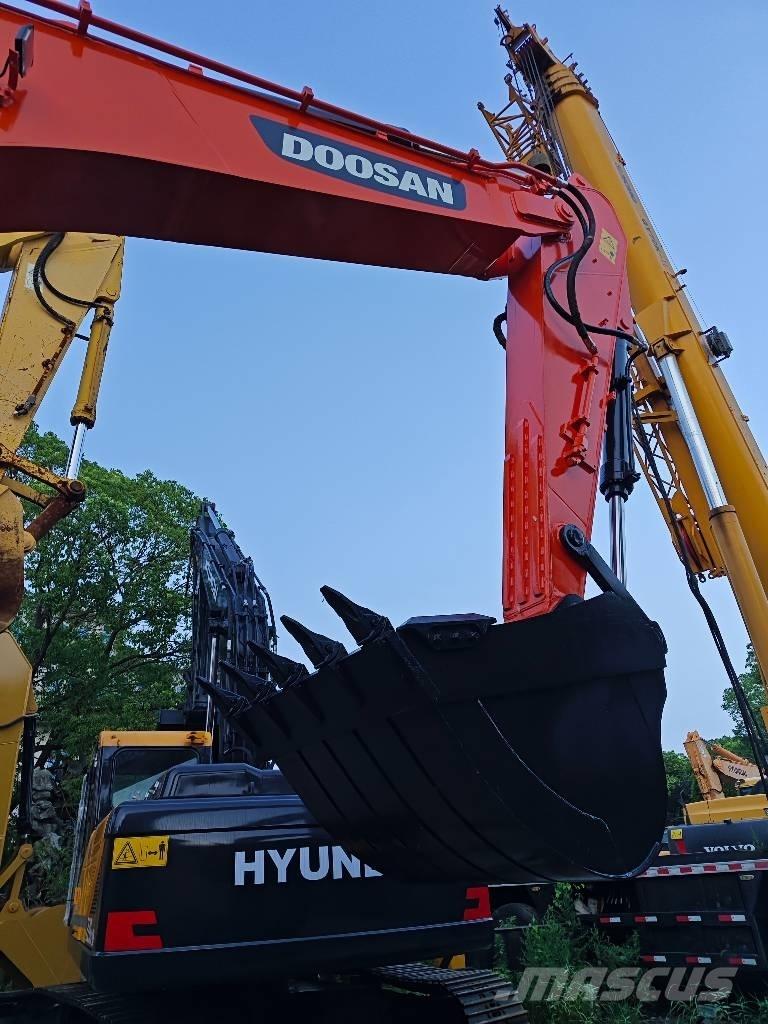 Doosan DX 300 LC Εκσκαφείς με ερπύστριες