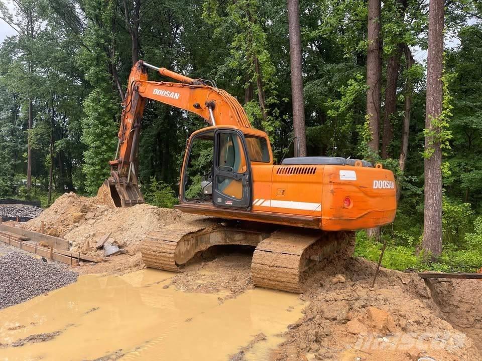 Doosan DX 255 LC Εκσκαφείς με ερπύστριες