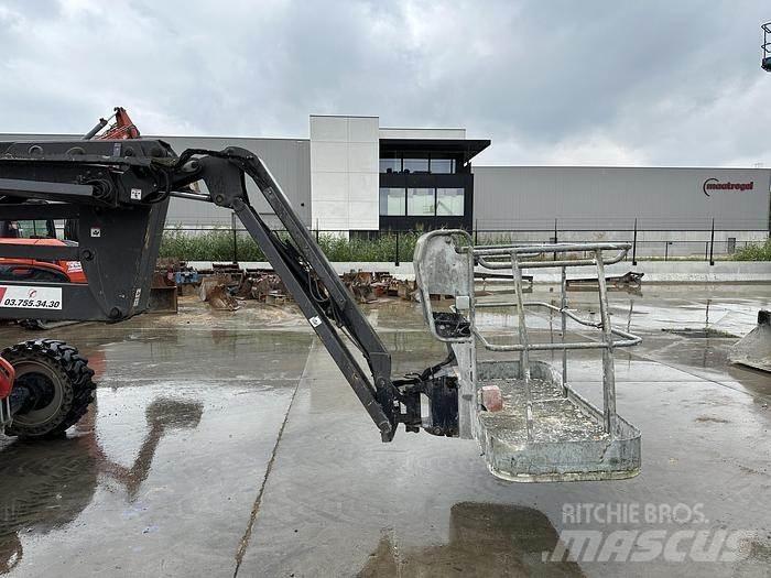 Manitou 160ATJ E3 Ανυψωτήρες με αρθρωτό βραχίονα