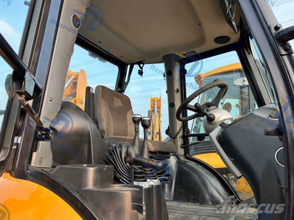 JCB 4 CX Εκσκαφείς Φορτωτές τύπου JCB