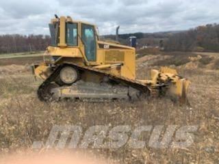 CAT D6N Μπουλντόζες με ερπύστριες