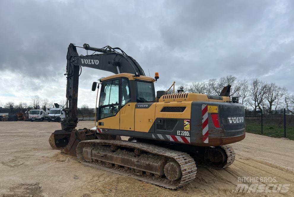 Volvo EC 220 DL Εκσκαφείς με ερπύστριες