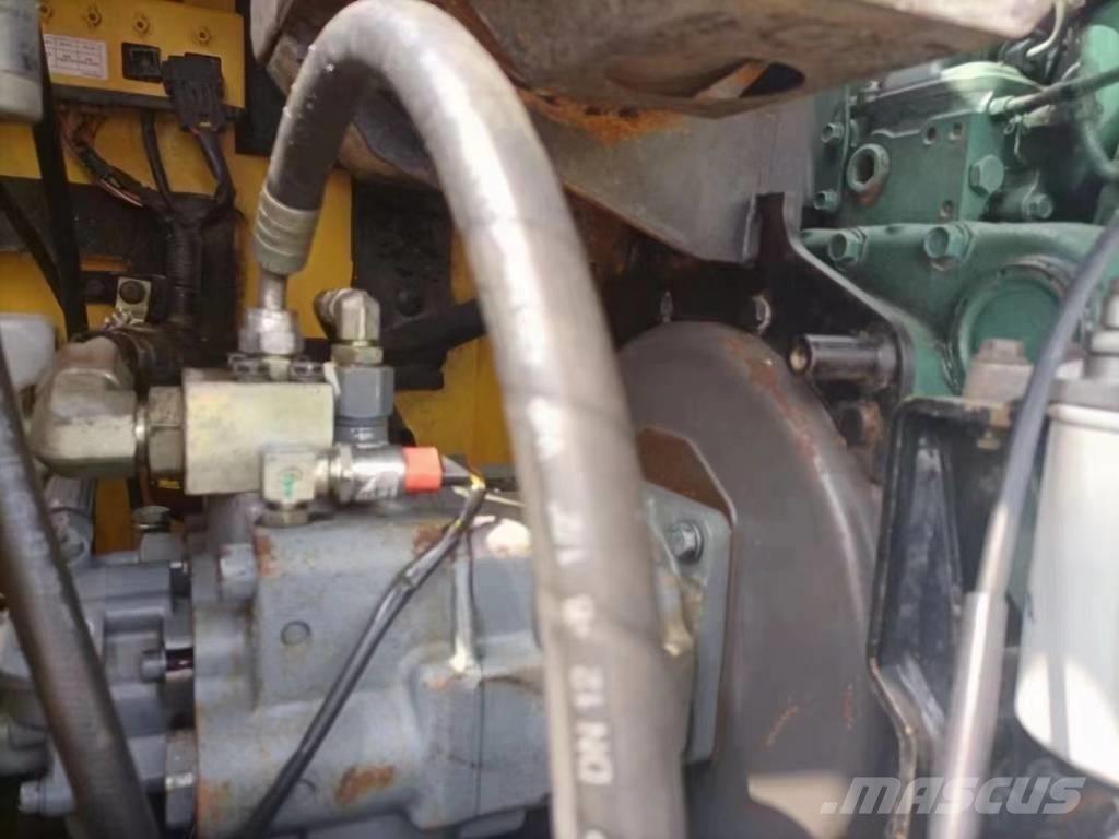 Volvo EC 80D PRO Εκσκαφείς με ερπύστριες