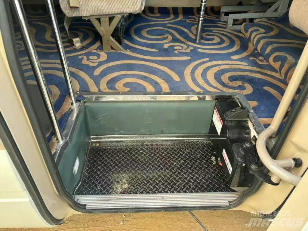 Toyota Coaster Υπεραστικά Λεωφορεία 