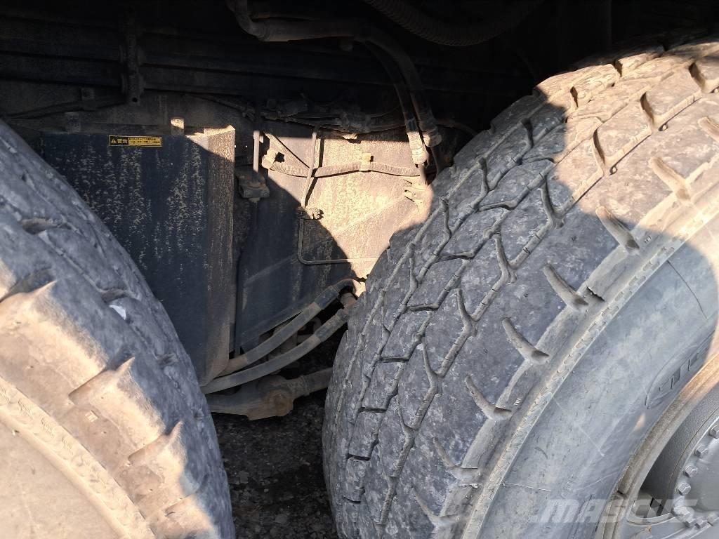 Kato KR-75H Γερανοί ανώμαλου εδάφους