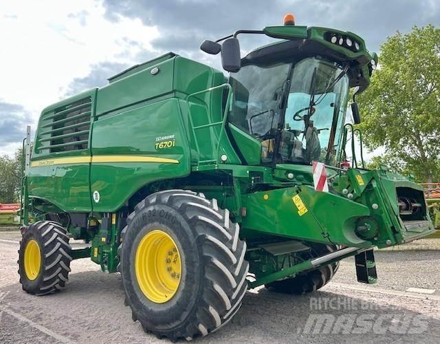John Deere T 670 Θεριζοαλωνιστικές μηχανές
