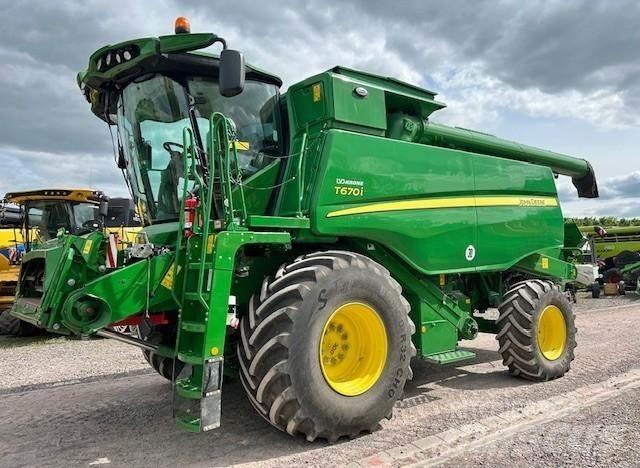 John Deere T 670 Θεριζοαλωνιστικές μηχανές