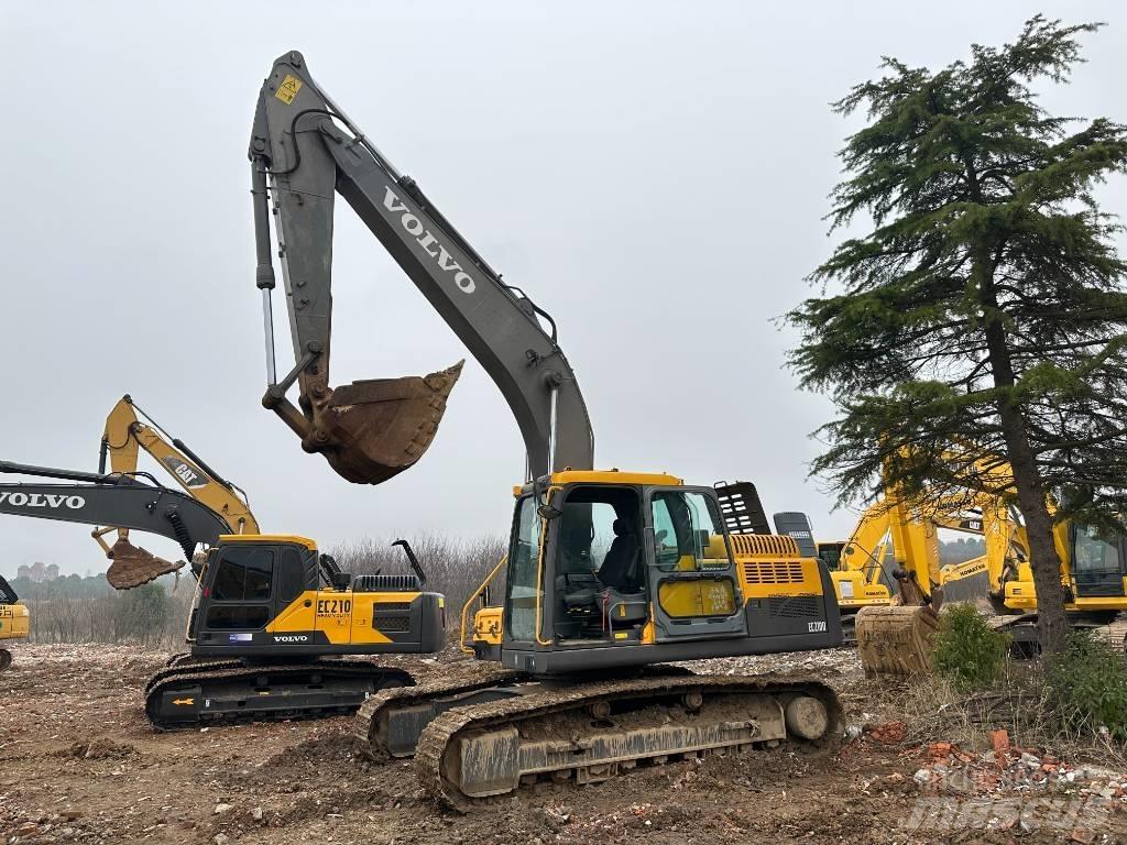 Volvo EC210D Εκσκαφείς με ερπύστριες