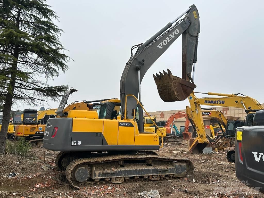Volvo EC210D Εκσκαφείς με ερπύστριες