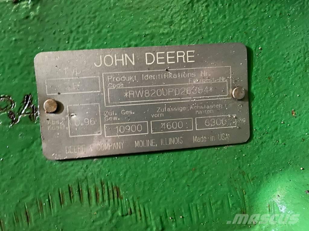 John Deere 8200 Τρακτέρ