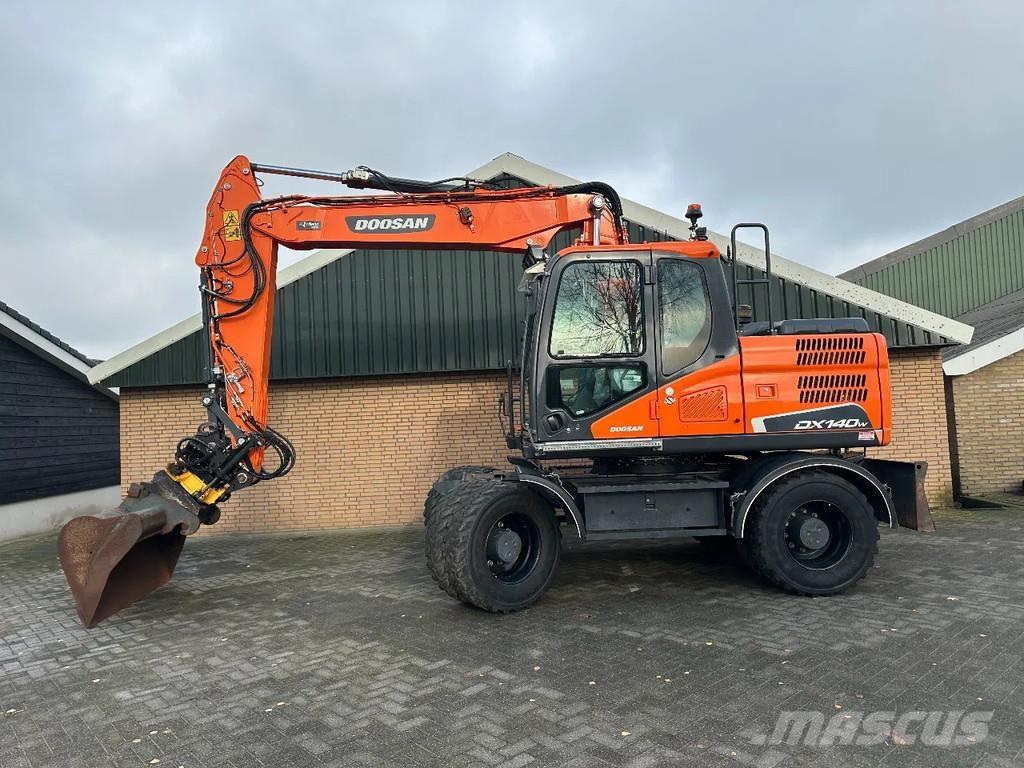Doosan DX140W-5 Εκσκαφείς με τροχούς - λάστιχα