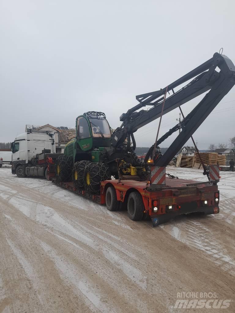 John Deere 1070 E Θεριζοαλωνιστικές μηχανές