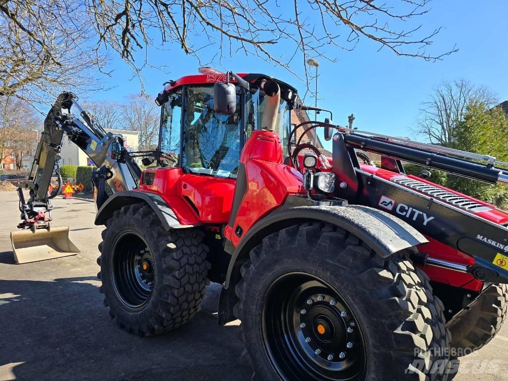 Huddig 1370 Εκσκαφείς Φορτωτές τύπου JCB