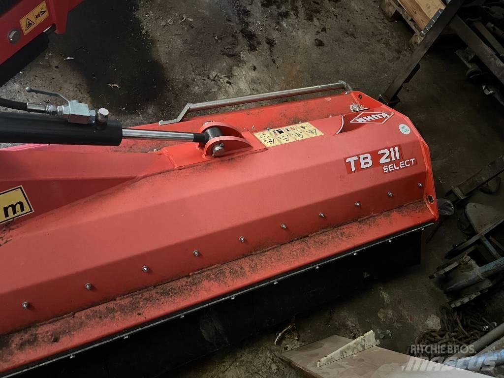 Kuhn TB 211 Χορτοκοπτικά και κορυφολόγοι βοσκοτόπων