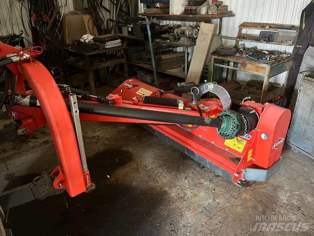 Kuhn TB 211 Χορτοκοπτικά και κορυφολόγοι βοσκοτόπων