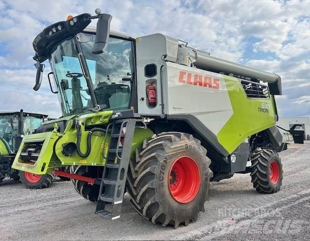 CLAAS TRION 530 Θεριζοαλωνιστικές μηχανές