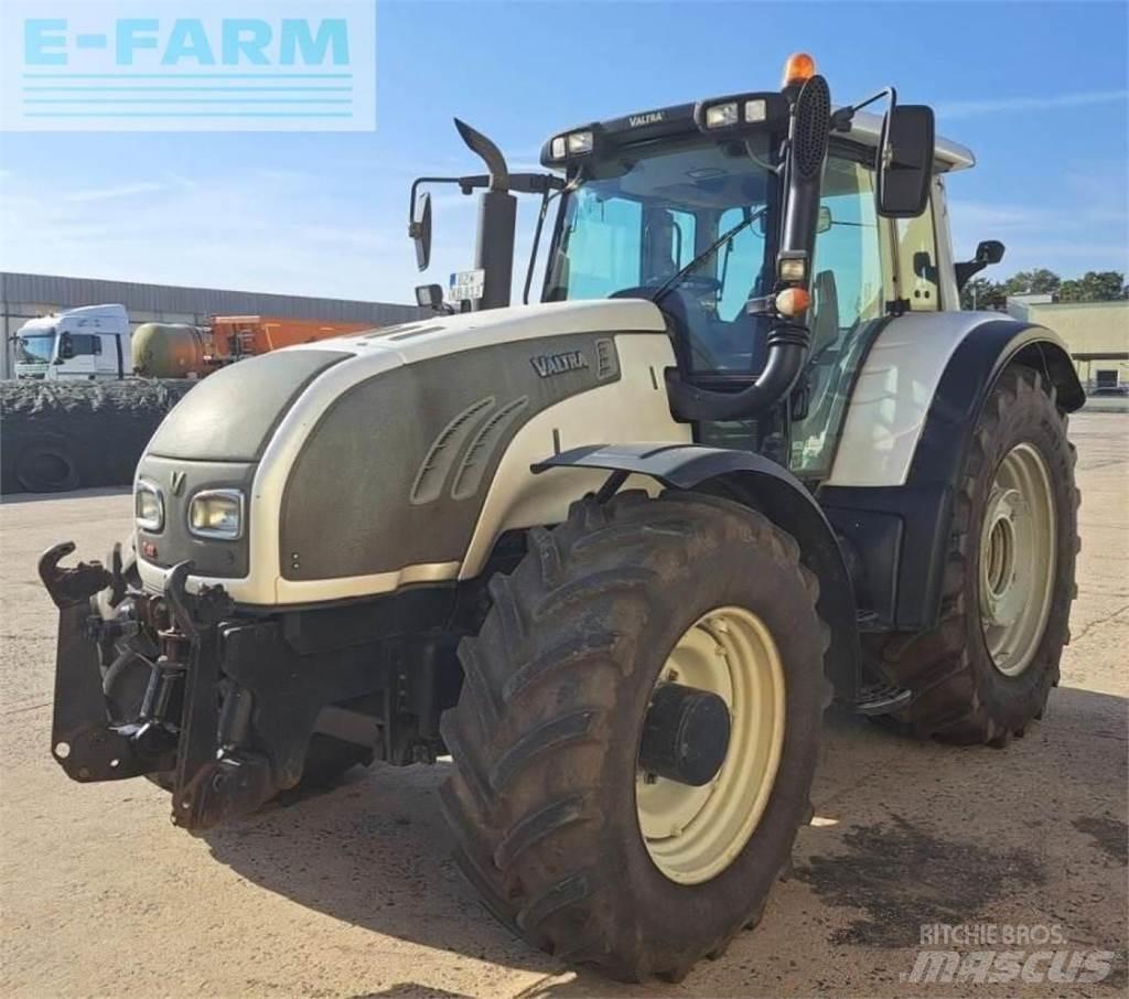 Valtra t 202 Τρακτέρ
