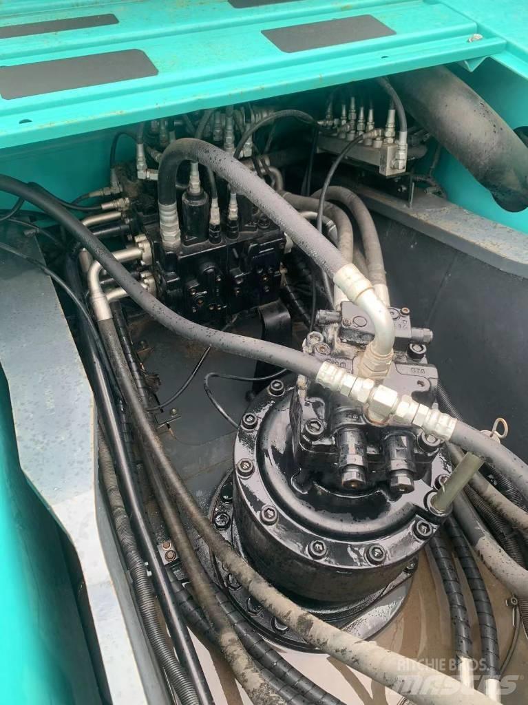 Kobelco SK 330 Εκσκαφείς με ερπύστριες
