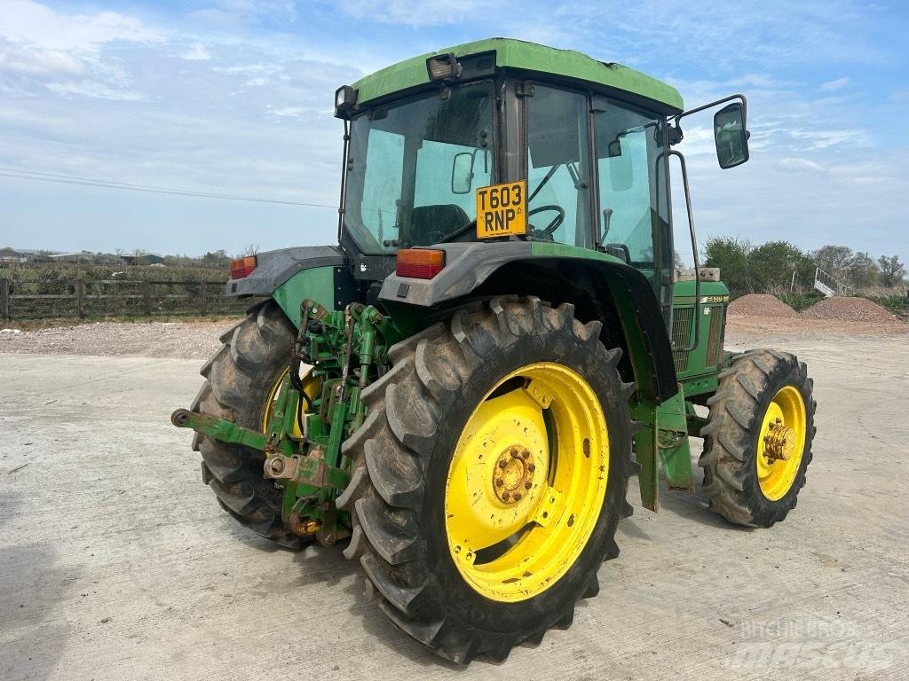 John Deere 6400 Τρακτέρ μικρών διαστάσεων