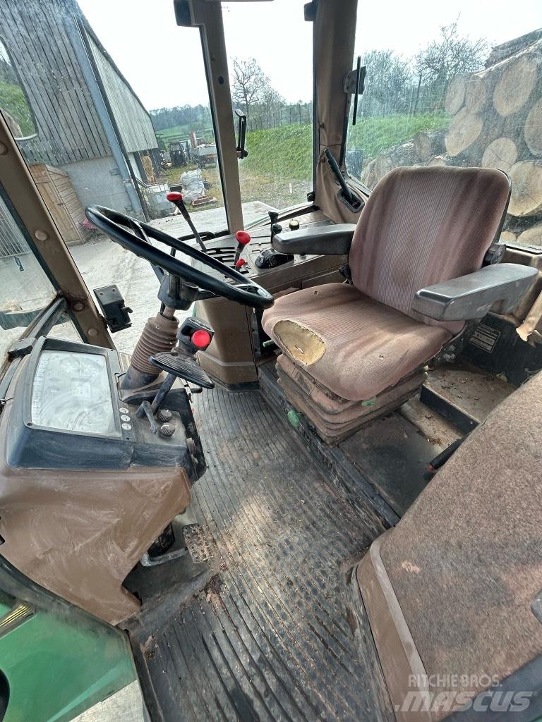 John Deere 6400 Τρακτέρ μικρών διαστάσεων